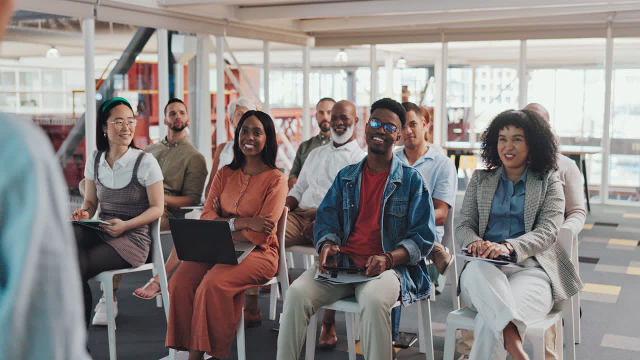 청중, 질문 및 비즈니스 사람들