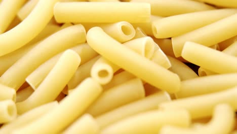 Primer-Plano-De-Pasta-Sedanini-Rigati