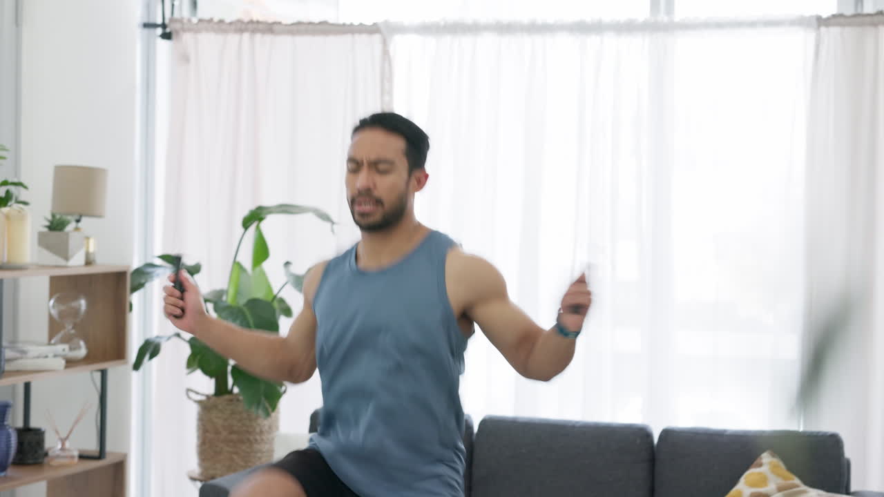 피트니스, 점프 로프, 그리고 심장 운동을 하는 남자