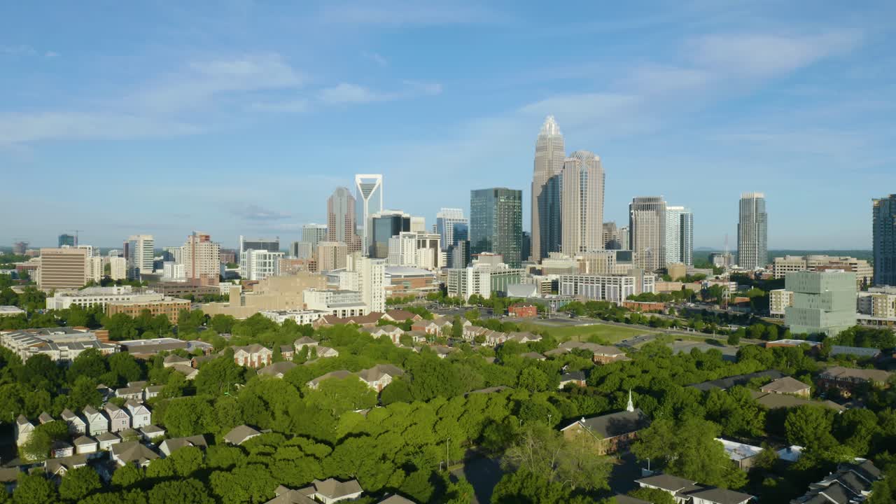 샬롯, 노스캐롤라이나 스카이라인의 아름다운 전망. 받침대 아래로