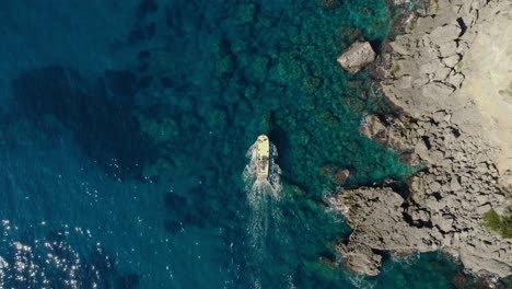 Amalfi-Coast,-DJI-Drone,-Beach,-City,-Mountains-and-Boats