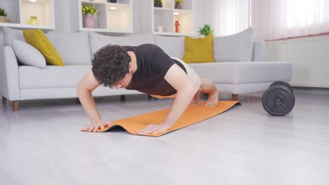 el hombre de las flexiones.