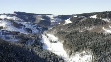 Luftaufnahmen-Vom-Harz-Nach-Einem-Heftigen-Schneesturm-Im-Winter-2021