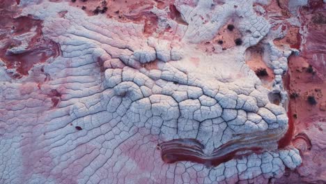 Rough-texture-of-white-stone-cliffs-in-USA