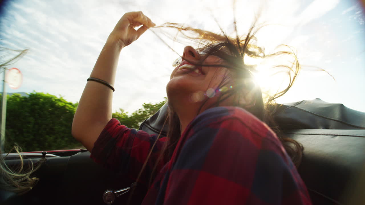 tienen ruedas, viajarán