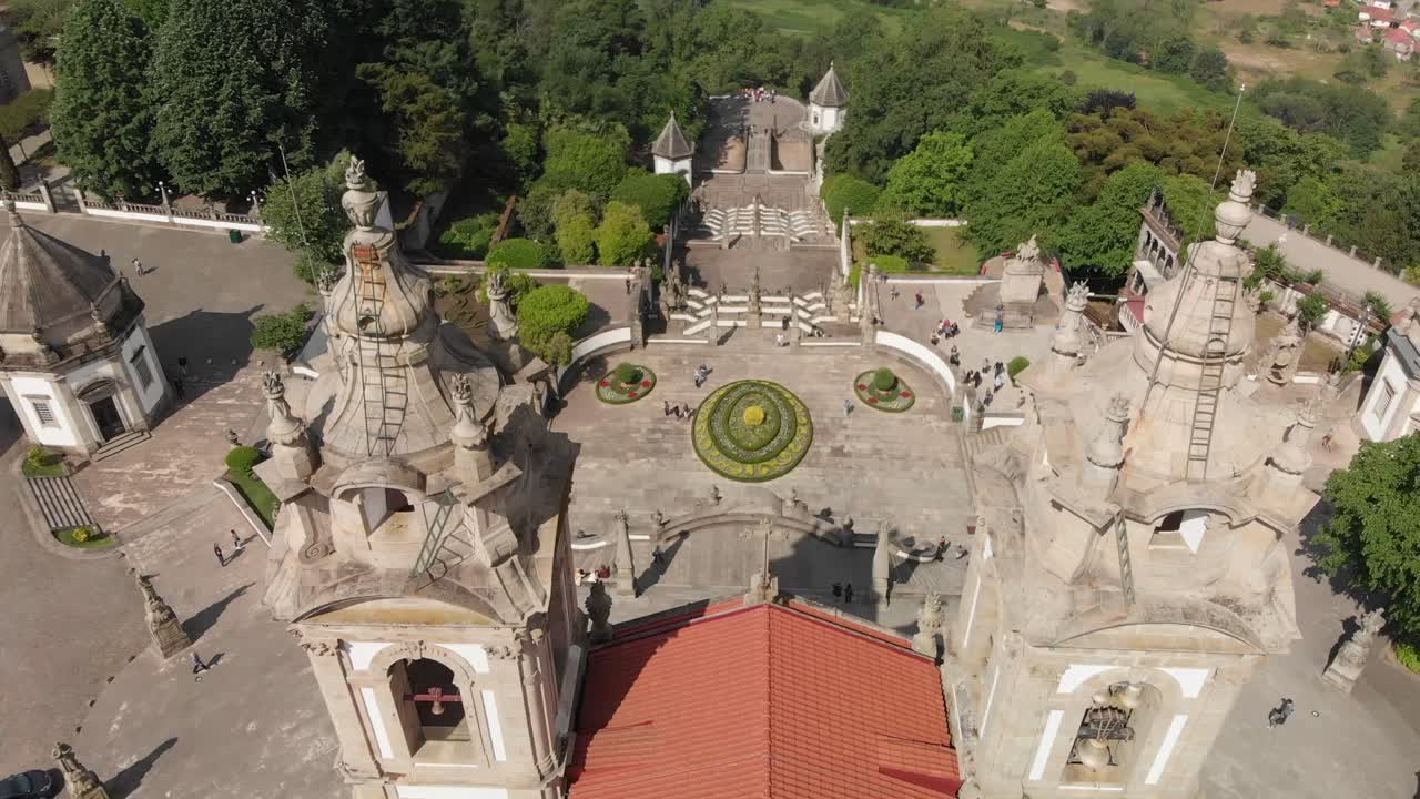 fotografía aérea de la iglesia de bom jesus en portugal
