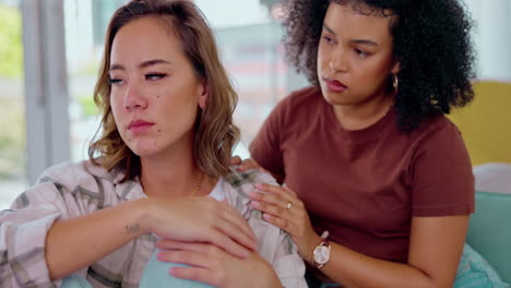 triste, depresión y amigo consolando a una mujer