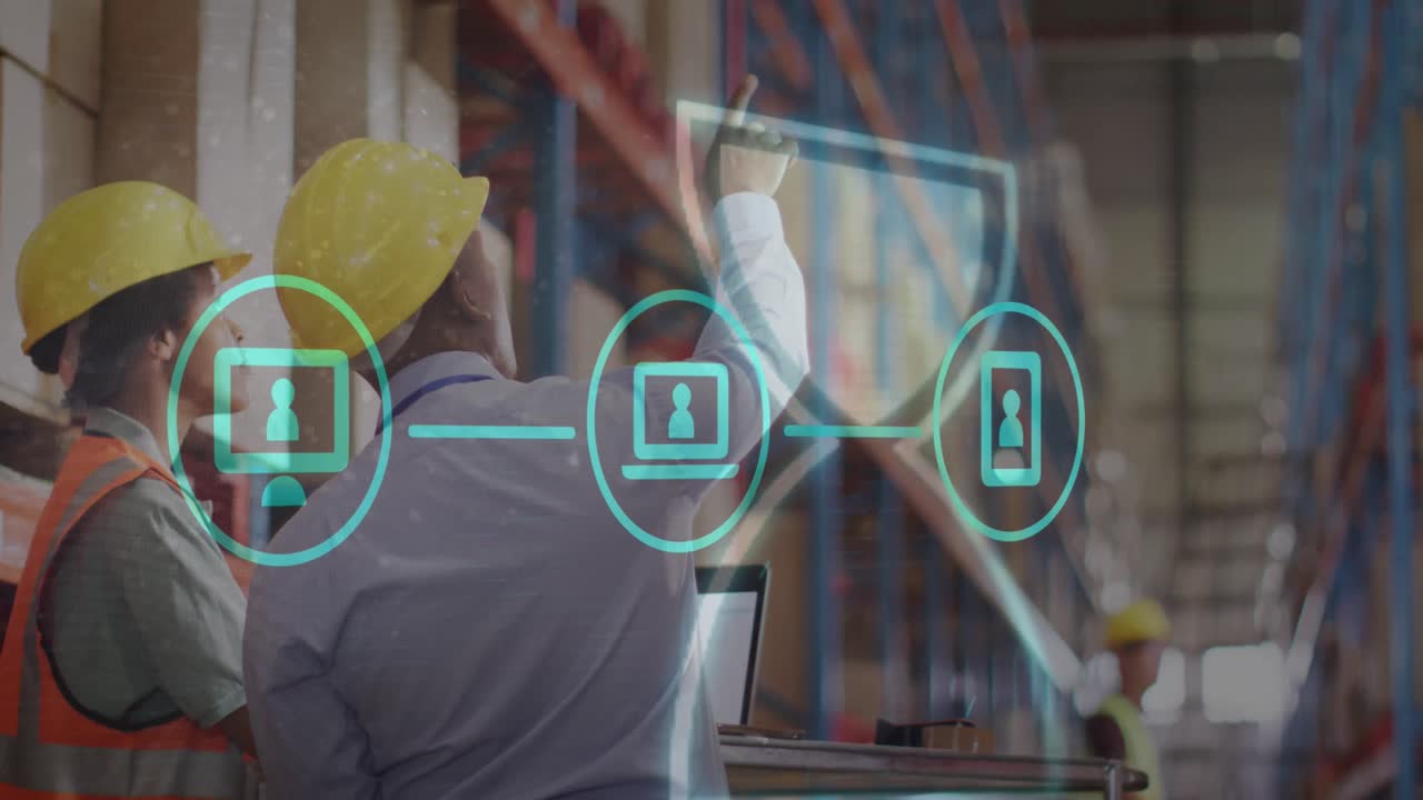 animación de iconos y procesamiento de datos sobre diversas personas que trabajan en el almacén.
