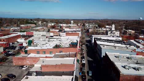 Aerial-Pullout-Morganton-NC,-Morganton-North-Carolina-in-4k