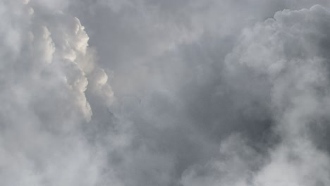 Sicht,-Weiße-Cumulonimbus-Wolke-Im-Zeitraffer