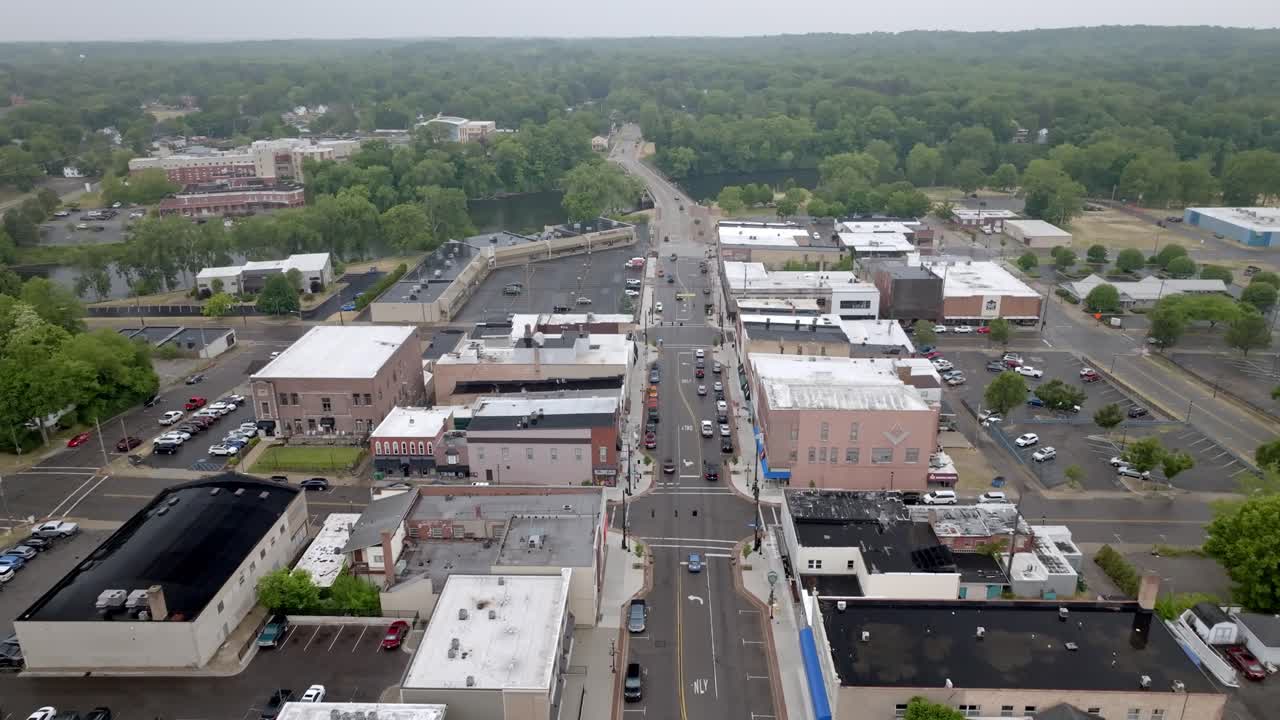 Downtown Niles, Michigan with drone video moving in