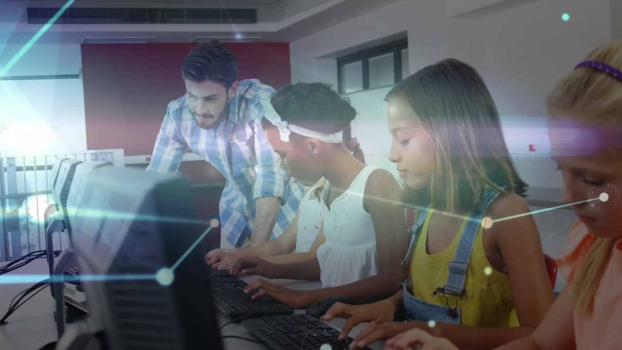 animación de la red de conexiones entre maestros y escolares que utilizan computadoras