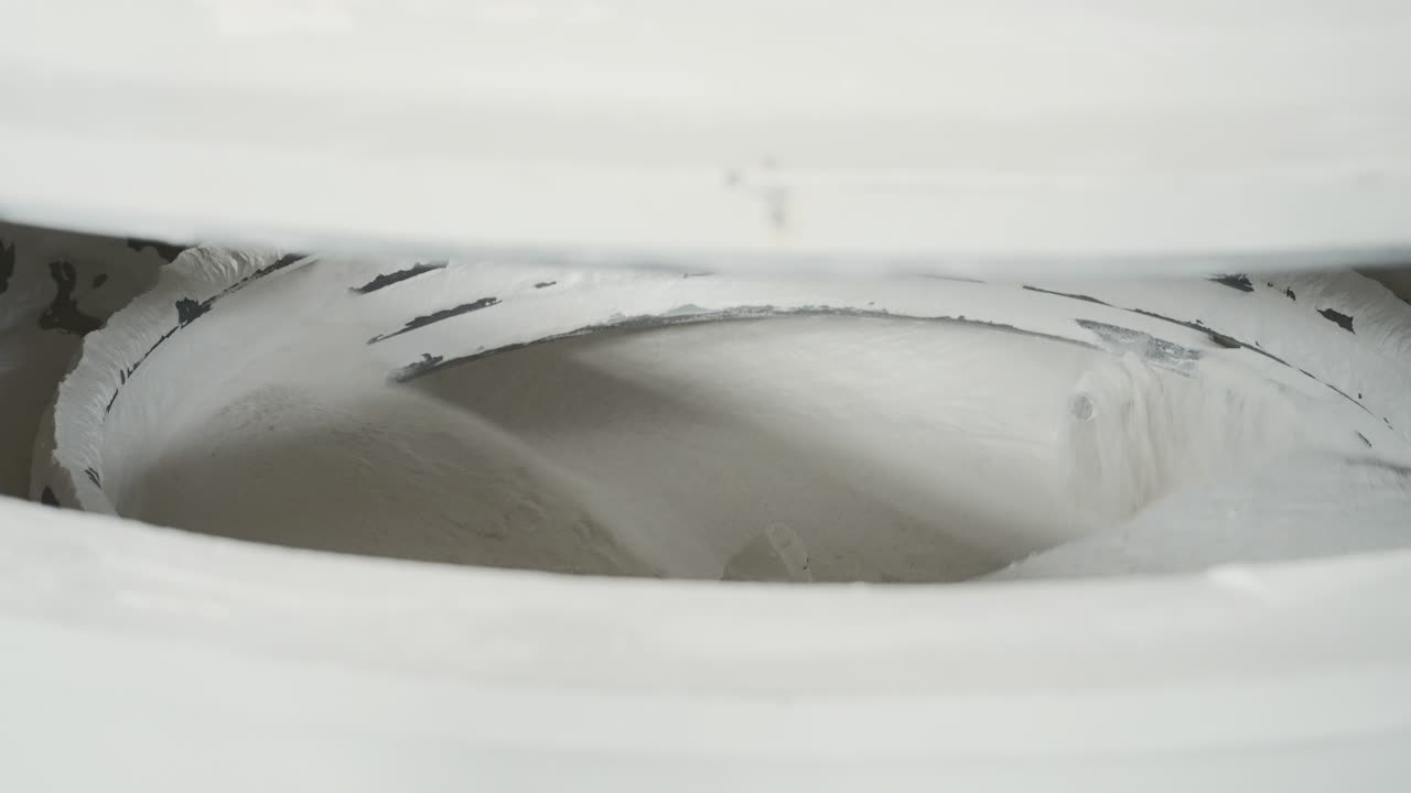 mezclador industrial en funcionamiento