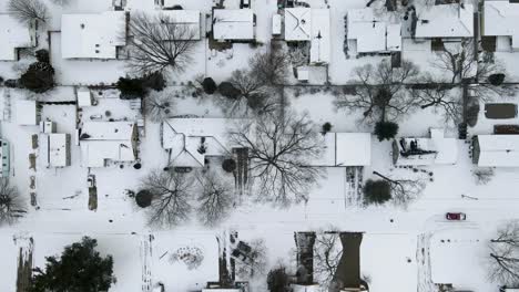 Bird's-eye-view-of-the-neighborhood-Grid-road-system-of-the-Beachwood-Neighborhood-in-Muskegon,-MI