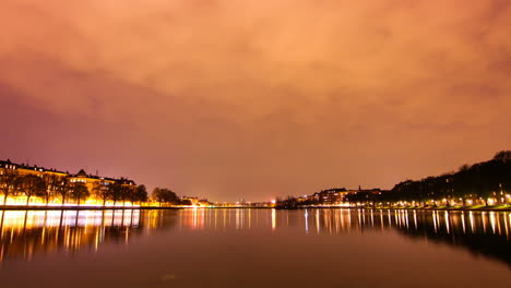 Impresionante-Timelapse-Desde-El-Final-De-Los-Lagos-En-Copenhague