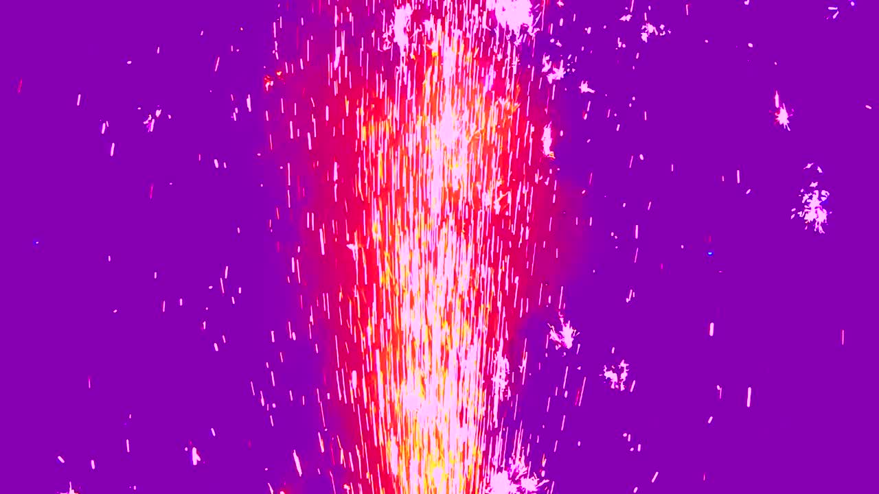 los fuegos artificiales de la víspera de año nuevo en cámara lenta, brillando con efectos de video, suerte, celebración de la vísperas de año nuevo