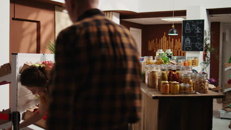 gran apertura de la tienda de alimentos ecológicos