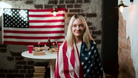 woman celebrating 4th of july