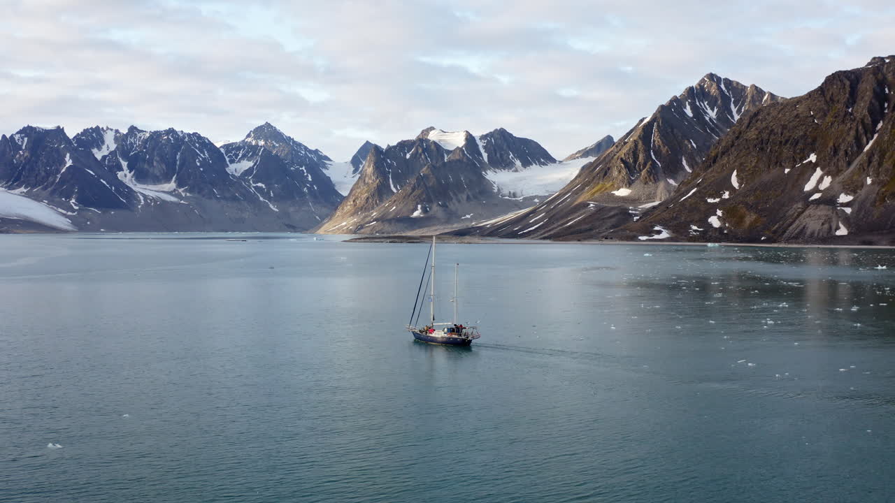 Exploring Spitsbergen Largest Island In The Svalbard Archipelago In Norway