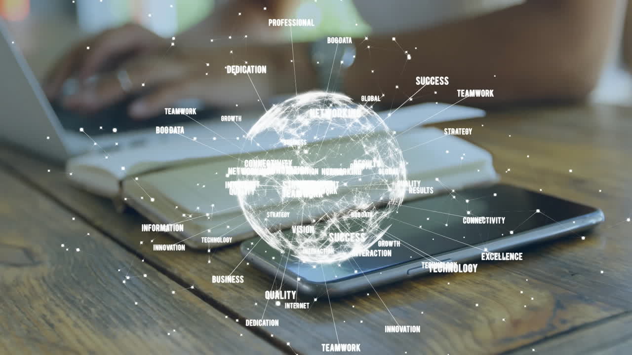 animación de la red de conexiones y el globo sobre mujer biracial usando portátil