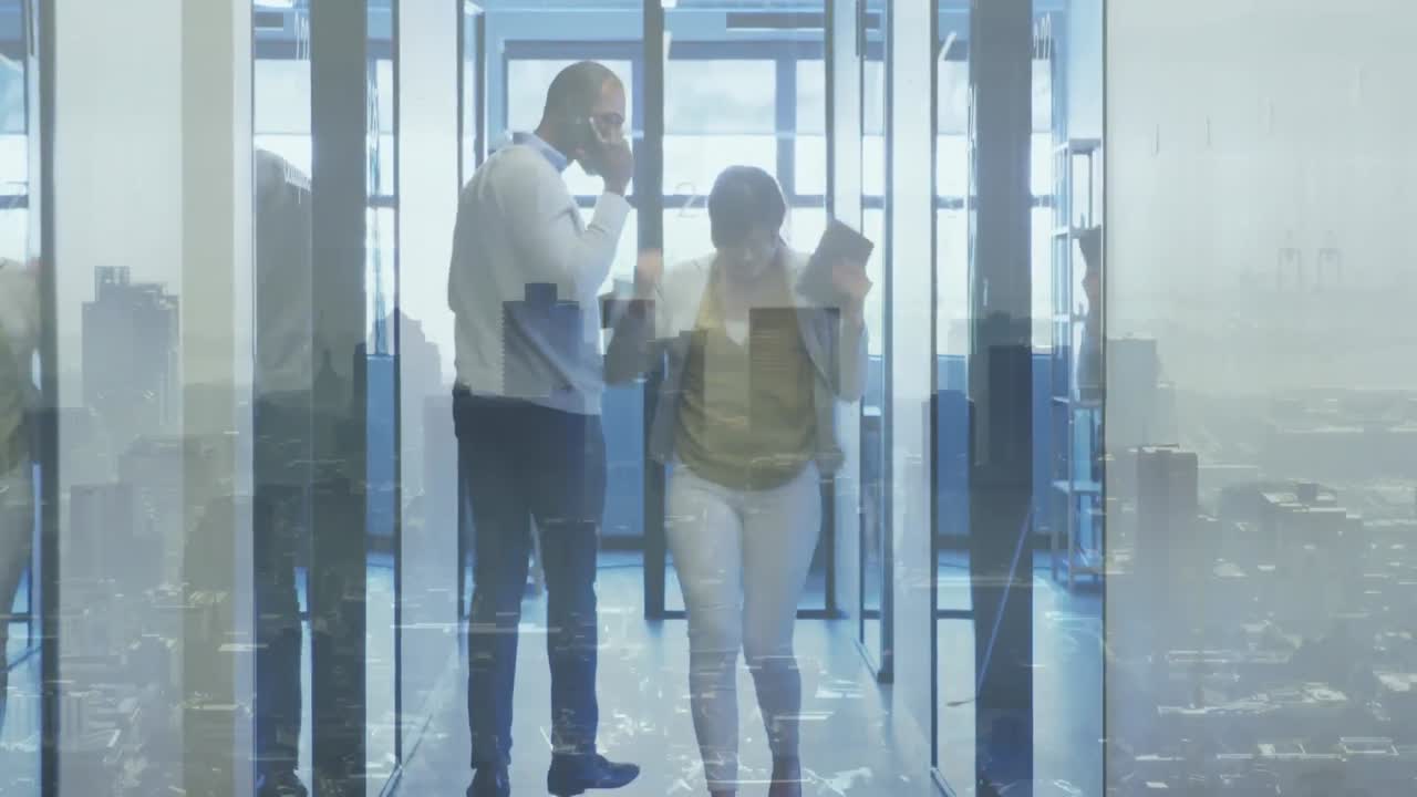 animazione dell'elaborazione dei dati su edifici moderni e paesaggi urbani