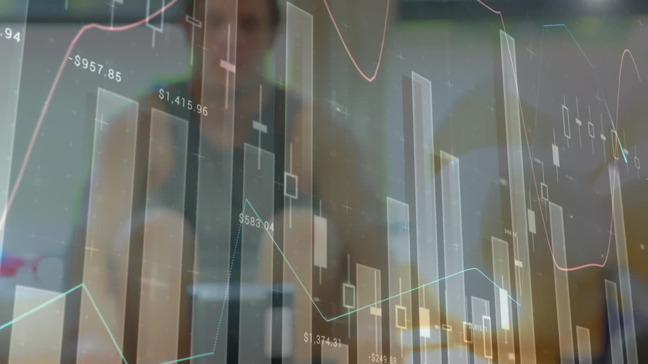 animación de la red de conexiones y procesamiento de datos sobre el hombre haciendo ejercicio en el gimnasio