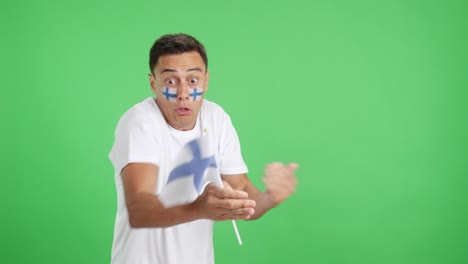 Man cheering for Finland, angry with the decision of referee