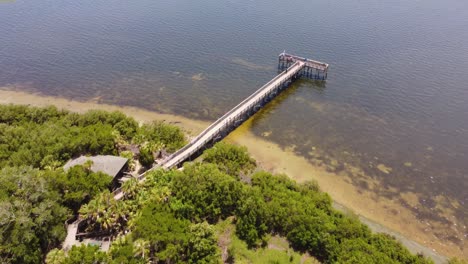 Drone-shot-of-a-pier-in-Florida