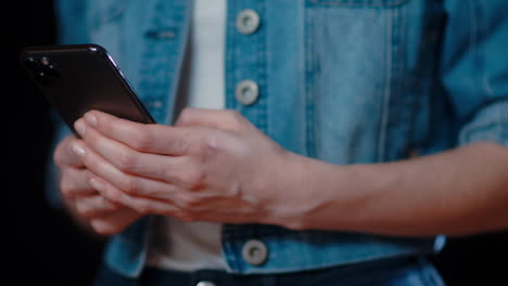 -Close-up-angle-of-a-caucasian-woman's-hands-moving-as-a-gesture-of-talking-and-conversation