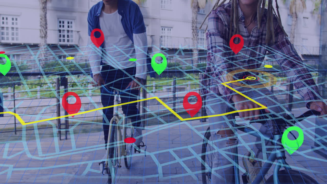 animación del mapa de la ciudad sobre diversas personas montando bicicletas.