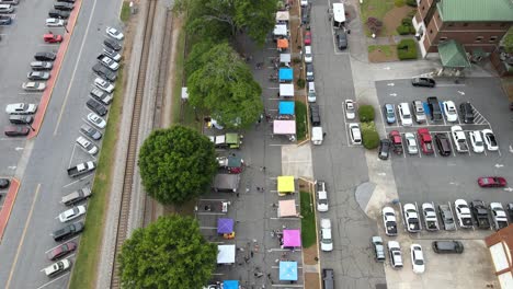 Farmer’s-market-in-a-historic-downtown