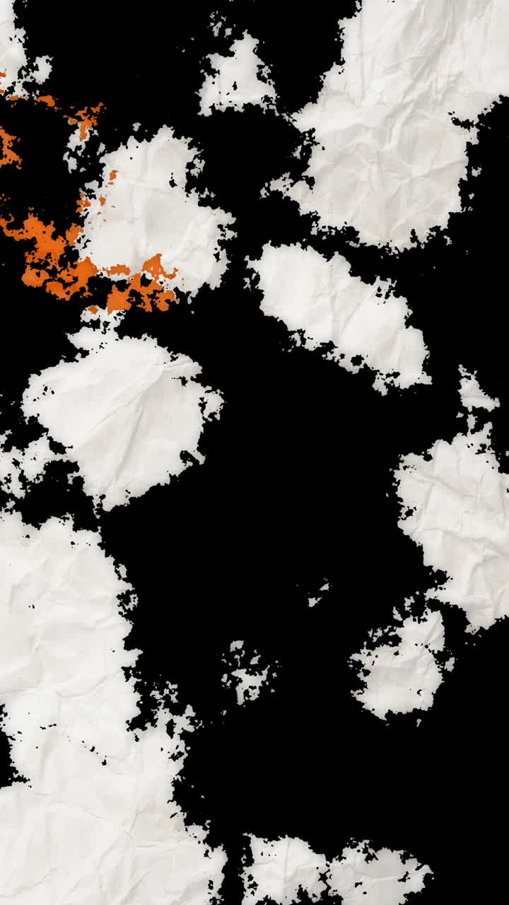 Animazione Astratta Dinamica con Carta Stropicciata e Rivelazione Colore