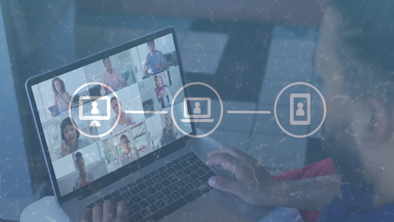 비디오 통화를 하는 아프리카계 미국인 남성 위의 아이콘과 연결된 네트워크의 애니메이션