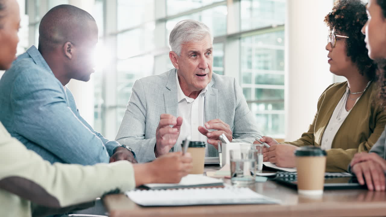 아침 모임, 대화 및 비즈니스 사람들