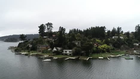 imágenes de drones sobre el lago vichuquen chile