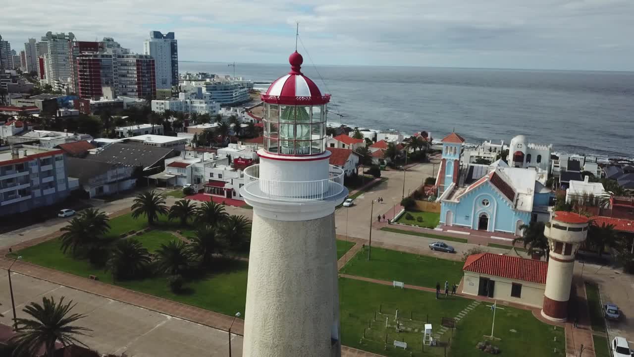 faro en punta del este - uruguay