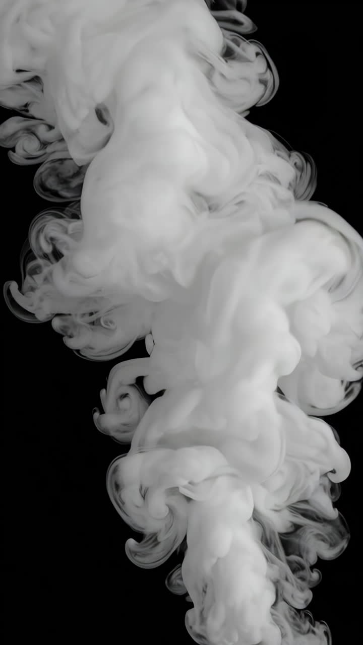 Riassunto Piuma di fumo bianco su sfondo nero