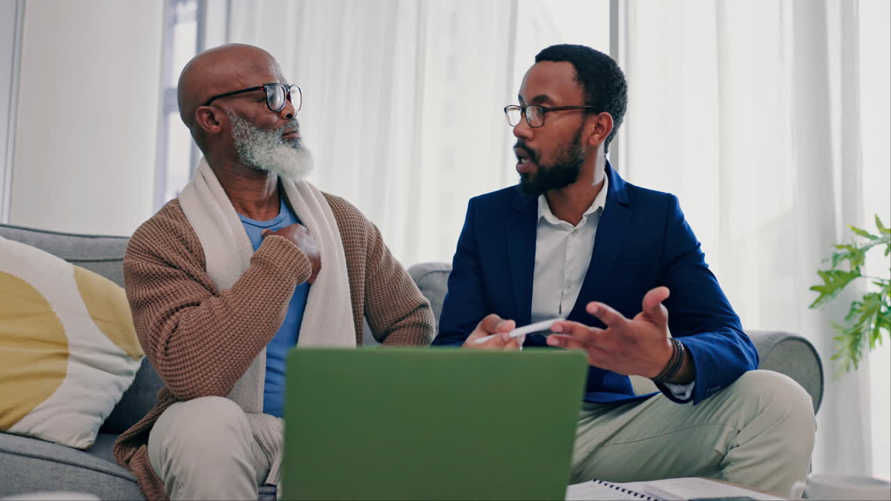 클라이언트, 금융 자문가 및 가정의 고위 관리자