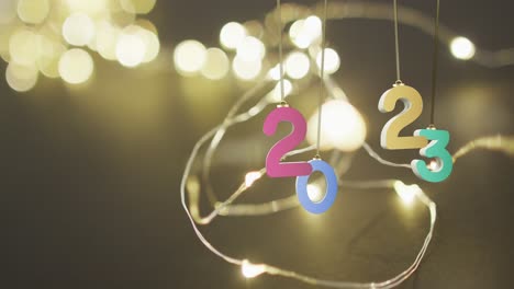 animação de texto de 2023 e decorações de natal em segundo plano