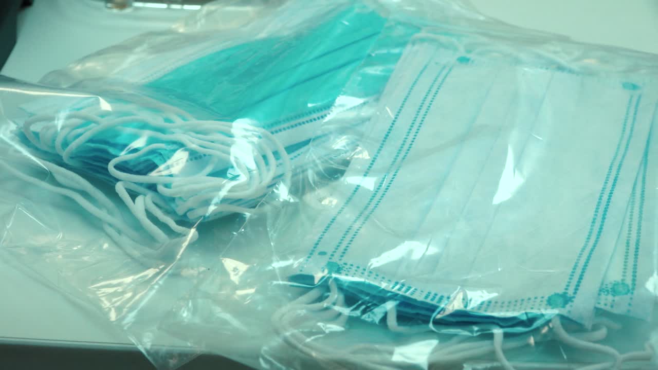 mascarillas médicas en grandes cantidades