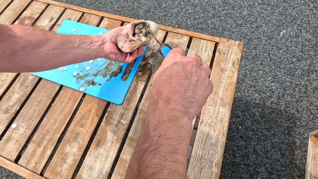 Sequence of bait preparation and crab trap loading