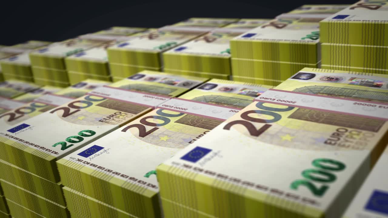 Euro-Geldscheinbündel Wachstumsschleife