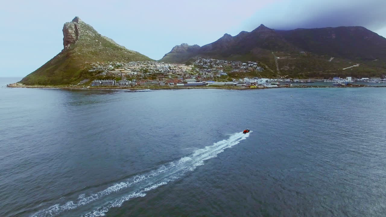faire un tour le long de la côte