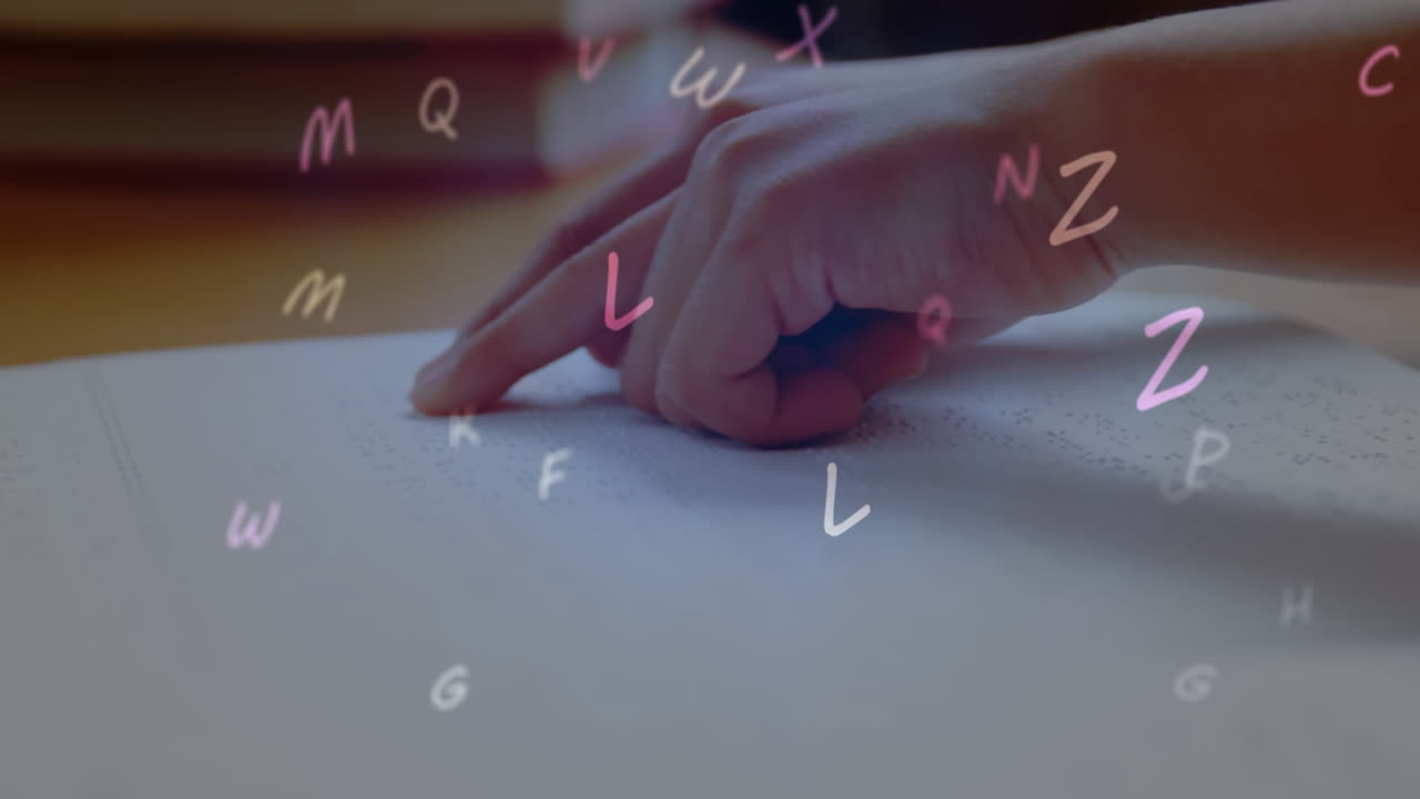 animación de letras y números sobre un escolar caucásico leyendo braille