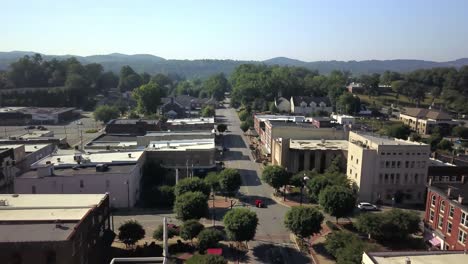 4K-Luftaufnahme-Von-Lenoir,-North-Carolina