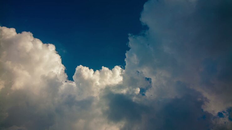 Timelapse blue sky moving clouds