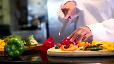 Chef-preparing-vegetables