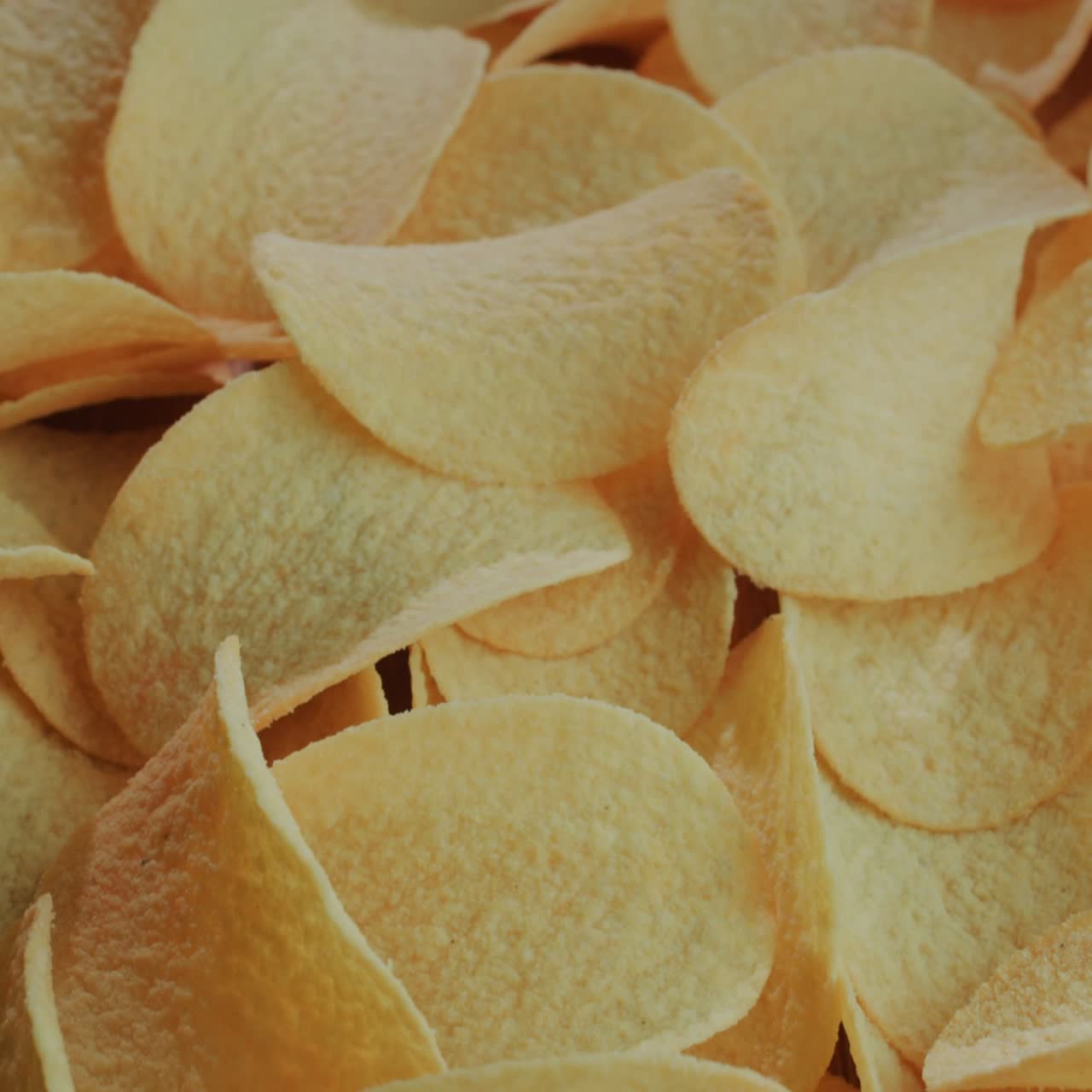 Crispy potato chips 1