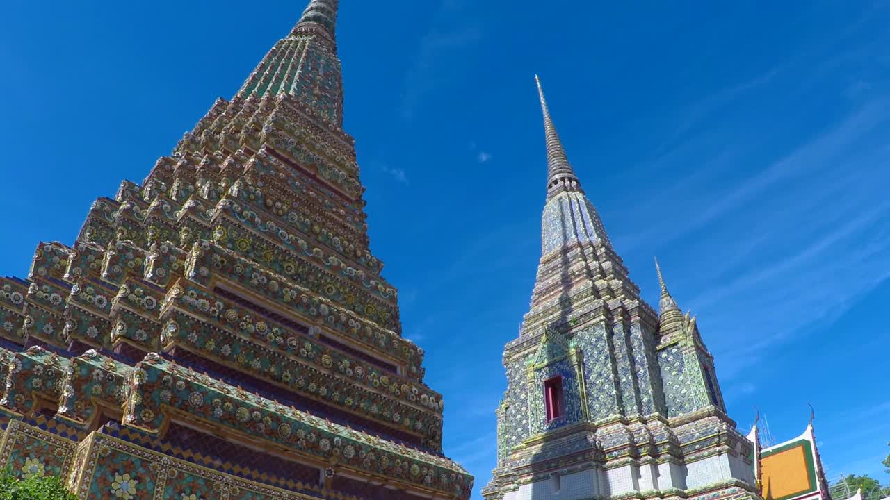 아름다운 와트 포 사원, 방, 태국