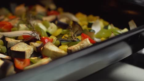 close up roasted vegetables in a oven tray